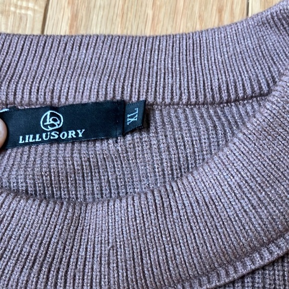 Lillusory sweater boxy size XL - Picture 4 of 4